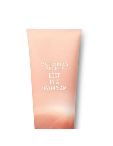 Victoria's Secret Lost In A Daydream Lotion 236ml - TheBeautyCool